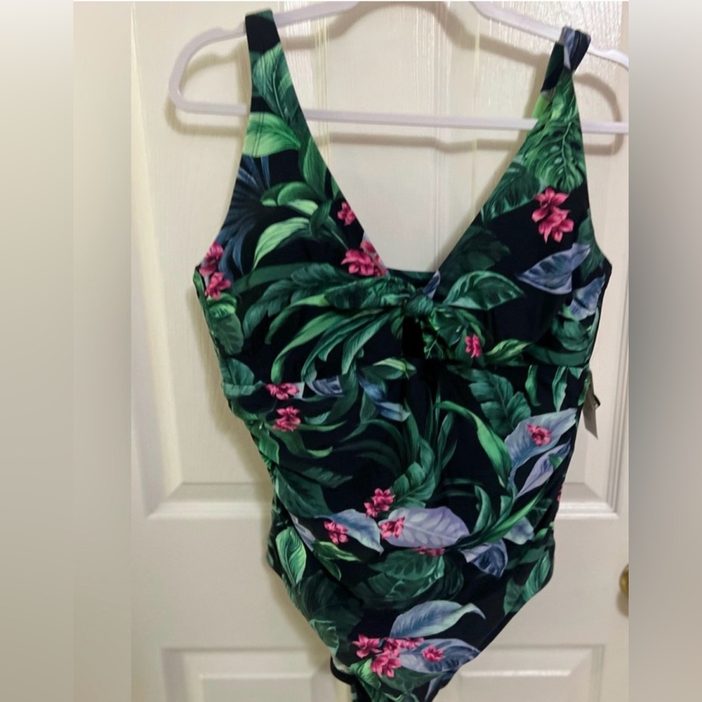 Women's Full Coverage Tummy Control Tie-Front One Piece Swimsuit NWT 18 - Picture 3 of 9